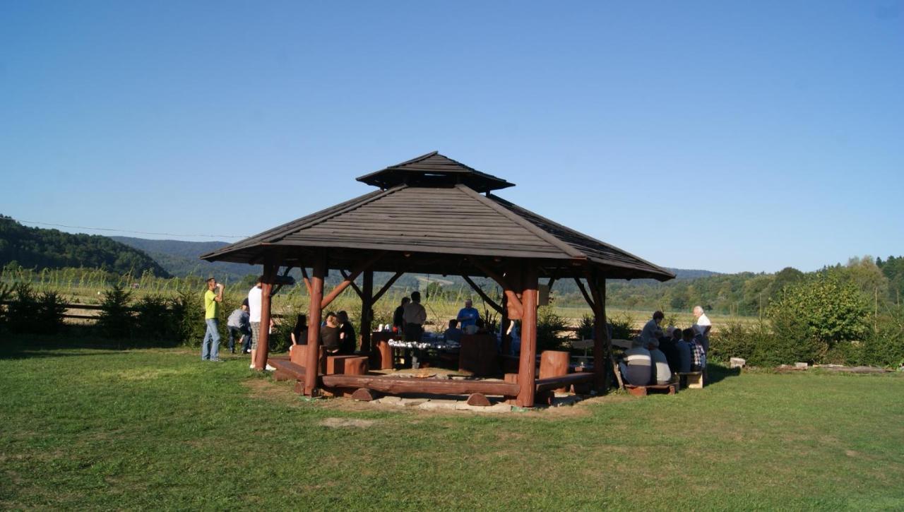 Domki Nad Sanem Леско Экстерьер фото