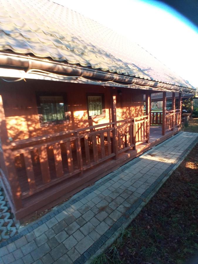 Domki Nad Sanem Леско Экстерьер фото